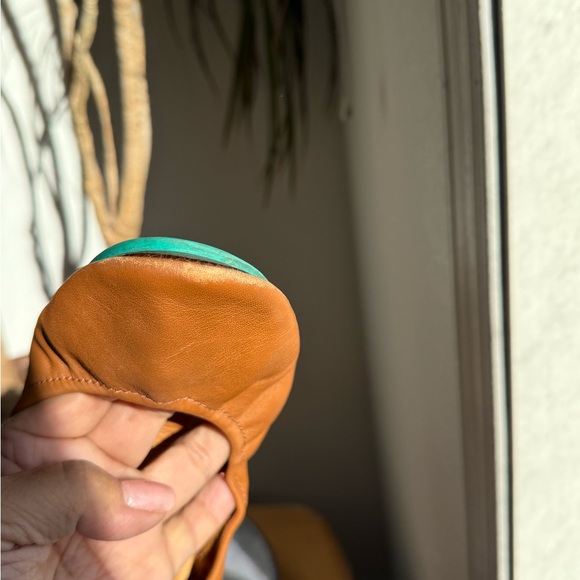 Tieks size 8 - Picture 7 of 8